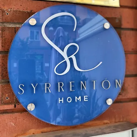 Syrrenton Πανσιόν 4*